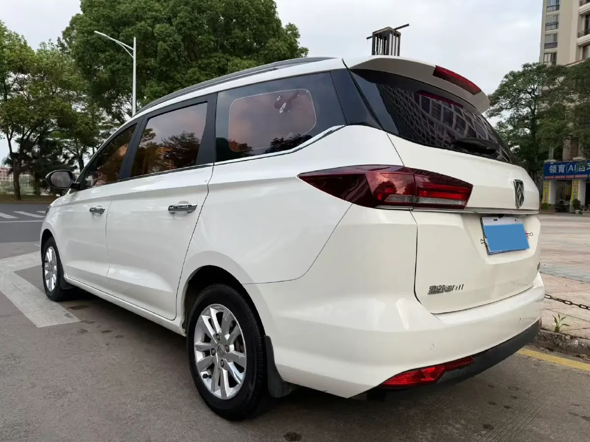 2018 BaoJun 360 1.5L 112HP L4 6MT,autocango,china used car exporter,china ev exporter,chinese used car exporter,chinese used ev exporter