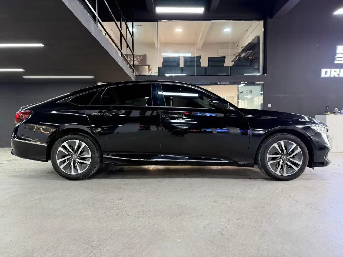 2022 Honda Accord 2.0L 146HP L4 E-CVT Hybrid,autocango,china used car exporter,china ev exporter,chinese used car exporter,chinese used ev exporter