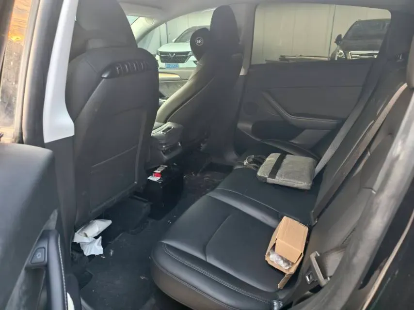 2022 Tesla Model Y BEV 60KWH,autocango,china used car exporter,china ev exporter,chinese used car exporter,chinese used ev exporter