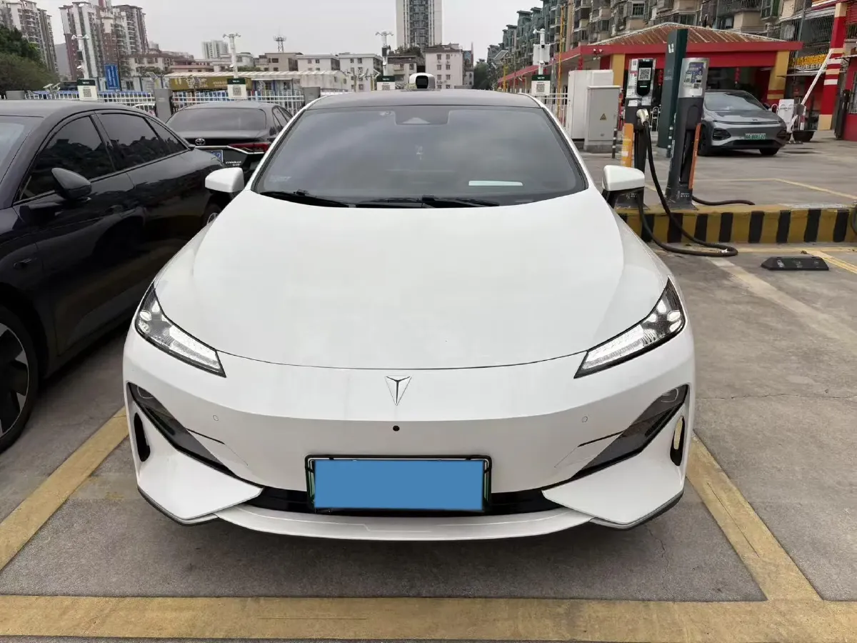 2023 Deepal SL03 1.5L 95HP L4 REEV 28.39KWH,autocango,china used car exporter,china ev exporter,chinese used car exporter,chinese used ev exporter
