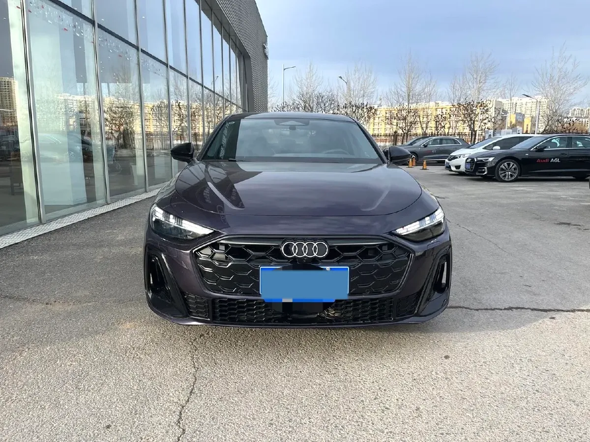 2026 Audi A5L 2.0T 204HP L4 7DCT,autocango,china used car exporter,china ev exporter,chinese used car exporter,chinese used ev exporter