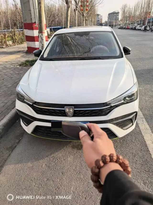 2021 Roewe i5 1.5L 120HP L4 CVT,autocango,china used car exporter,china ev exporter,chinese used car exporter,chinese used ev exporter