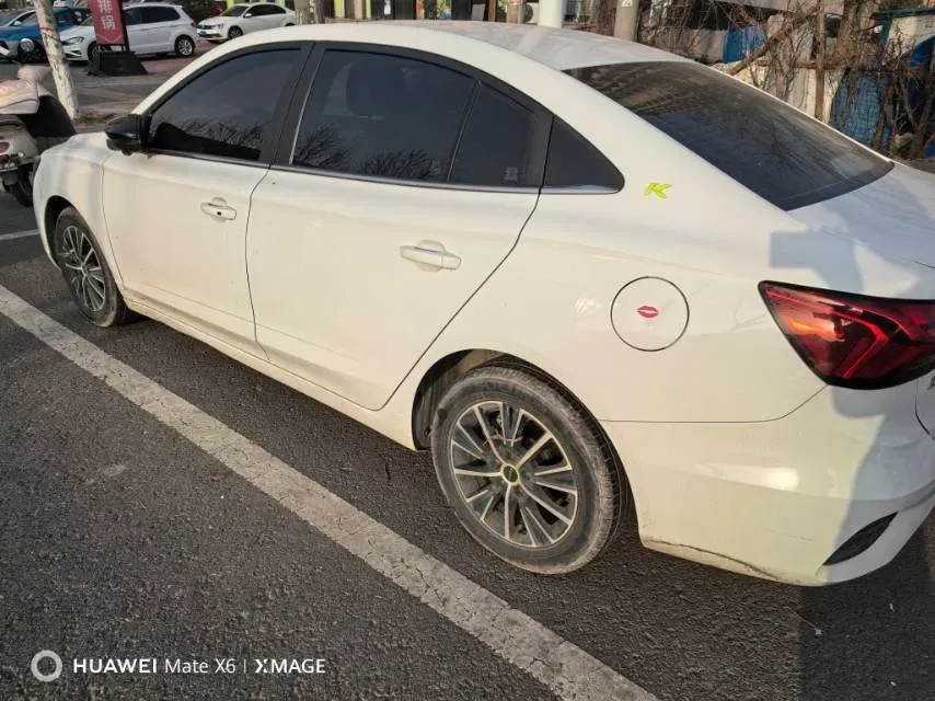 2021 Roewe i5 1.5L 120HP L4 CVT,autocango,china used car exporter,china ev exporter,chinese used car exporter,chinese used ev exporter