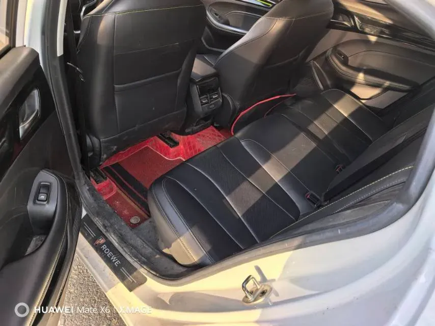 2021 Roewe i5 1.5L 120HP L4 CVT,autocango,china used car exporter,china ev exporter,chinese used car exporter,chinese used ev exporter