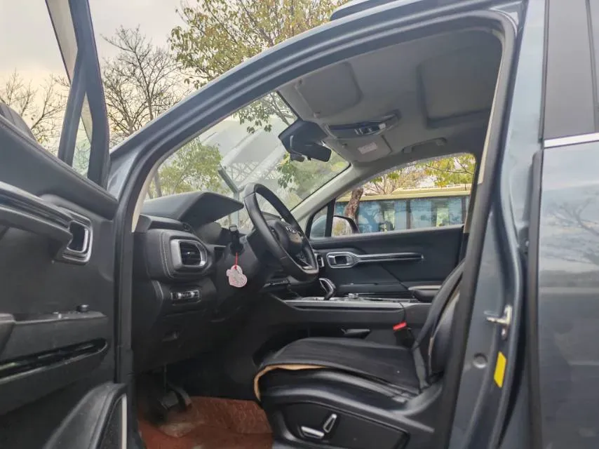 2020 Geely Okavango 1.8T 184HP L4 7DCT,autocango,china used car exporter,china ev exporter,chinese used car exporter,chinese used ev exporter