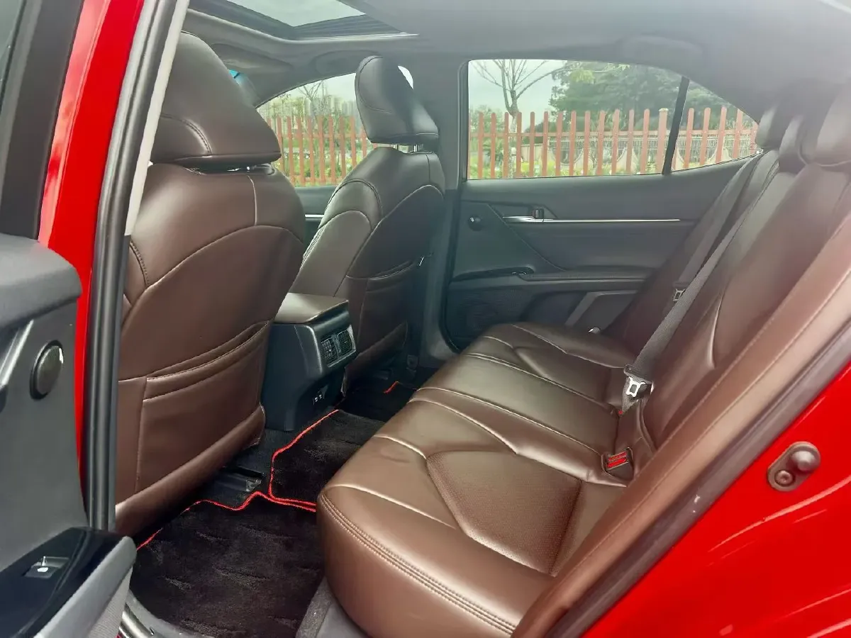 2019 Toyota Camry 2.0L 178HP L4 CVT,autocango,china used car exporter,china ev exporter,chinese used car exporter,chinese used ev exporter