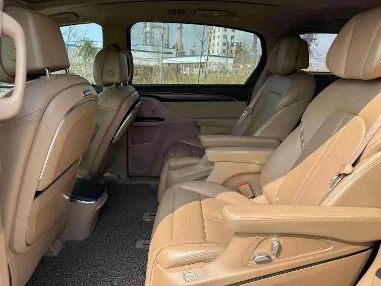 2020 Buick GL8 2.0T 237HP L4 9AT,autocango,china used car exporter,china ev exporter,chinese used car exporter,chinese used ev exporter