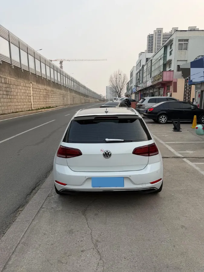 2020 Volkswagen Golf 1.4T 150HP L4 7DCT,autocango,china used car exporter,china ev exporter,chinese used car exporter,chinese used ev exporter
