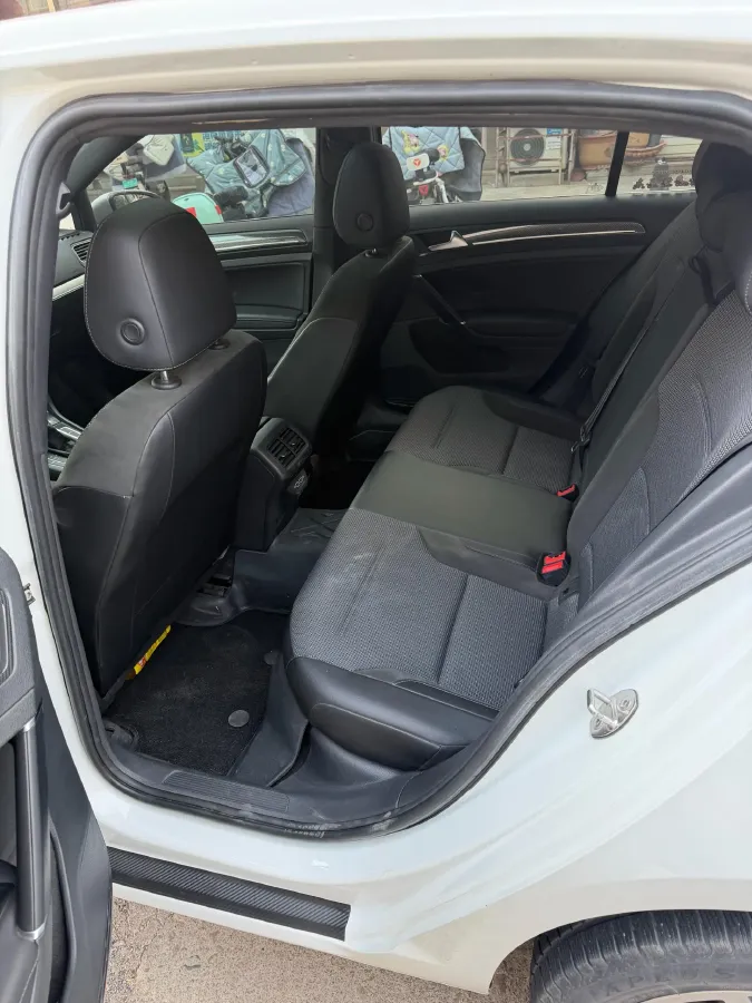 2020 Volkswagen Golf 1.4T 150HP L4 7DCT,autocango,china used car exporter,china ev exporter,chinese used car exporter,chinese used ev exporter