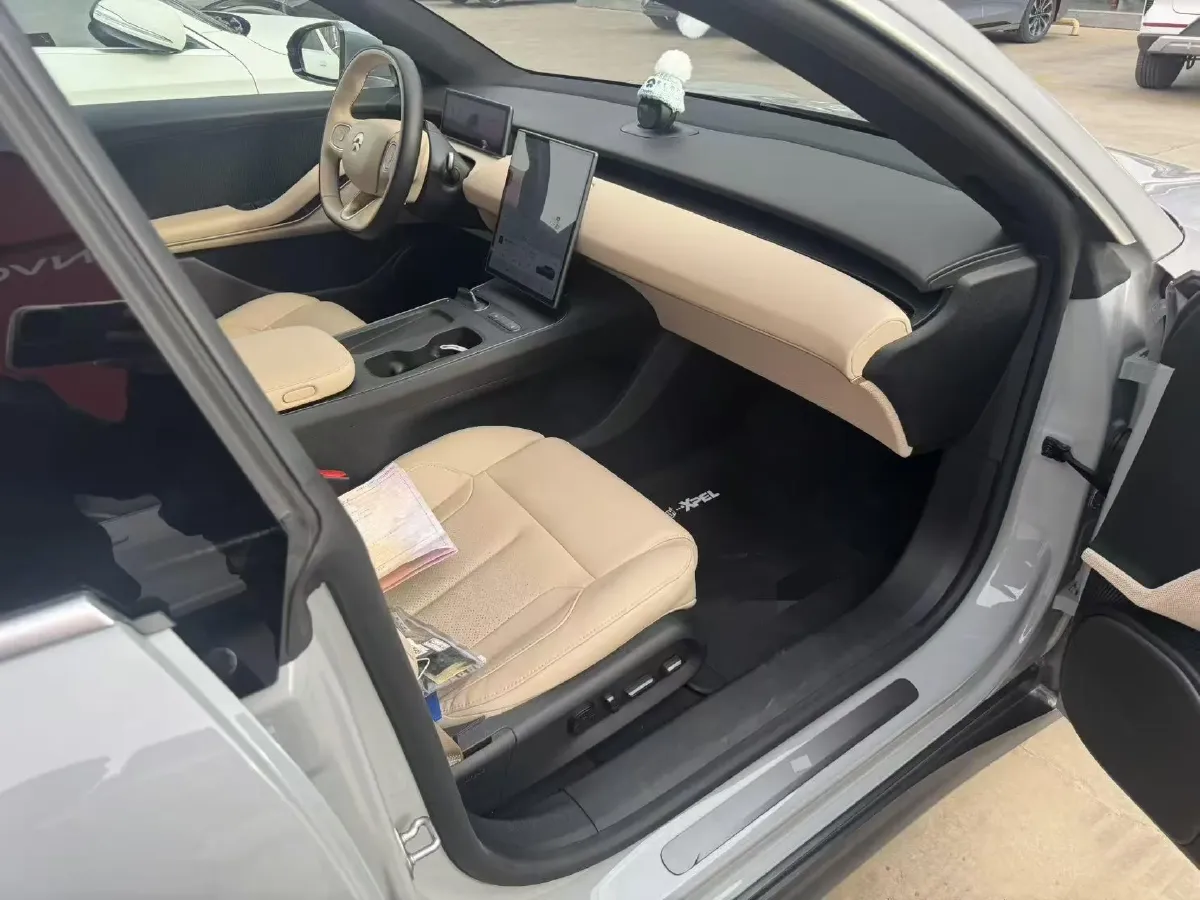 2024 NIO ET5T BEV 75KWH,autocango,china used car exporter,china ev exporter,chinese used car exporter,chinese used ev exporter