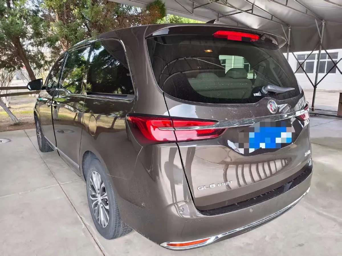 2021 Buick GL8 2.0T 237HP L4 9AT,autocango,china used car exporter,china ev exporter,chinese used car exporter,chinese used ev exporter
