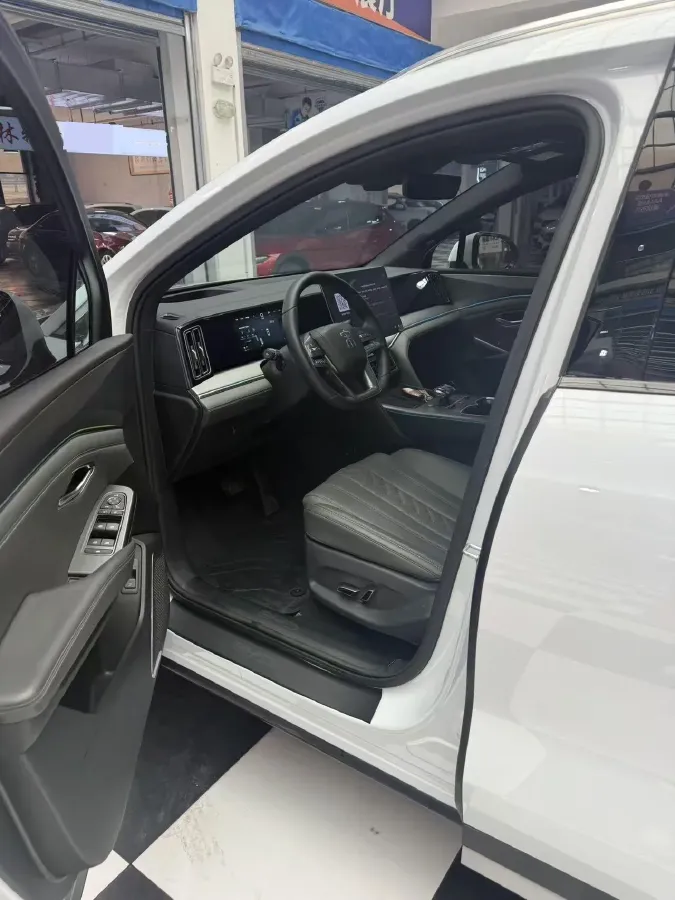 2025 BYD SongL DM-i 1.5L 101HP L4 E-CVT PHEV 26.6KWH,autocango,china used car exporter,china ev exporter,chinese used car exporter,chinese used ev exporter
