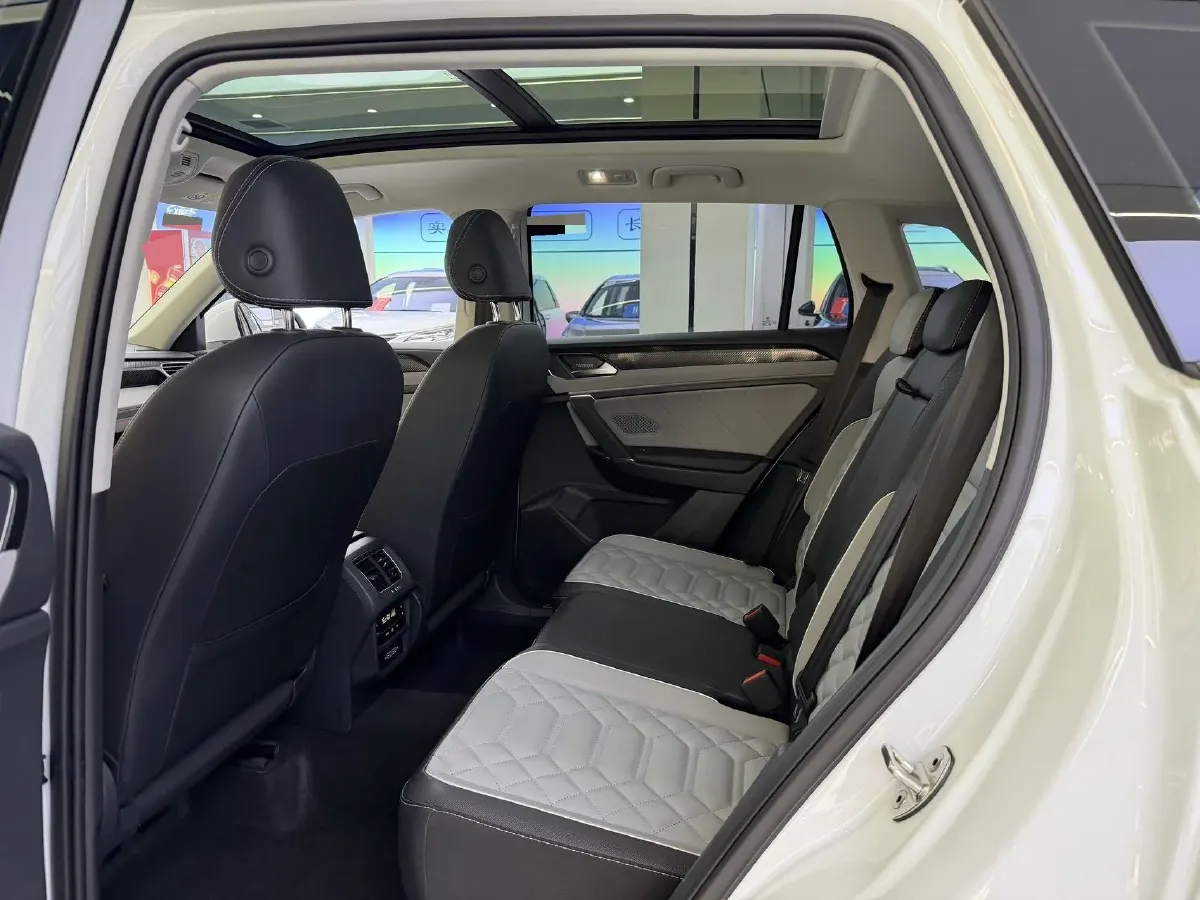 2023 Volkswagen Tayron 1.4T 150HP L4 7DCT,autocango,china used car exporter,china ev exporter,chinese used car exporter,chinese used ev exporter