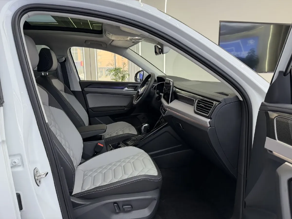 2023 Volkswagen Tayron 1.4T 150HP L4 7DCT,autocango,china used car exporter,china ev exporter,chinese used car exporter,chinese used ev exporter