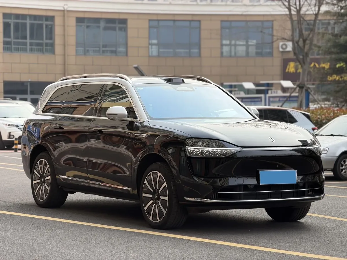 2024 AITO AITO M9 1.5T 152HP L4 REEV 42KWH,autocango,china used car exporter,china ev exporter,chinese used car exporter,chinese used ev exporter