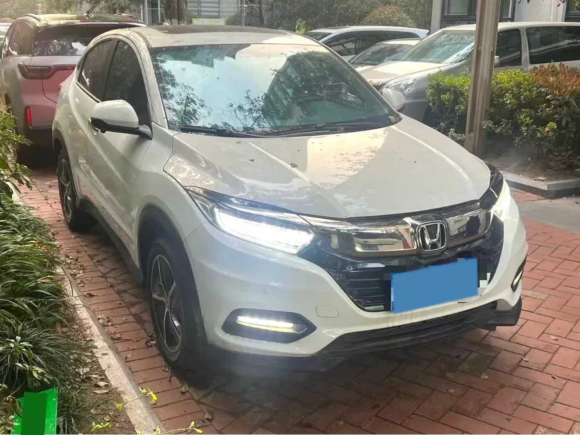 2020 Honda Vezel 1.5T 177HP L4 CVT,autocango,china used car exporter,china ev exporter,chinese used car exporter,chinese used ev exporter