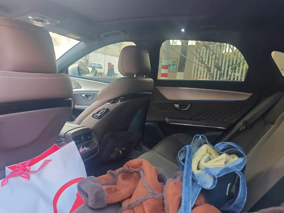 2023 BYD Han 1.5T 139HP L4 E-CVT PHEV 18.316KWH,autocango,china used car exporter,china ev exporter,chinese used car exporter,chinese used ev exporter