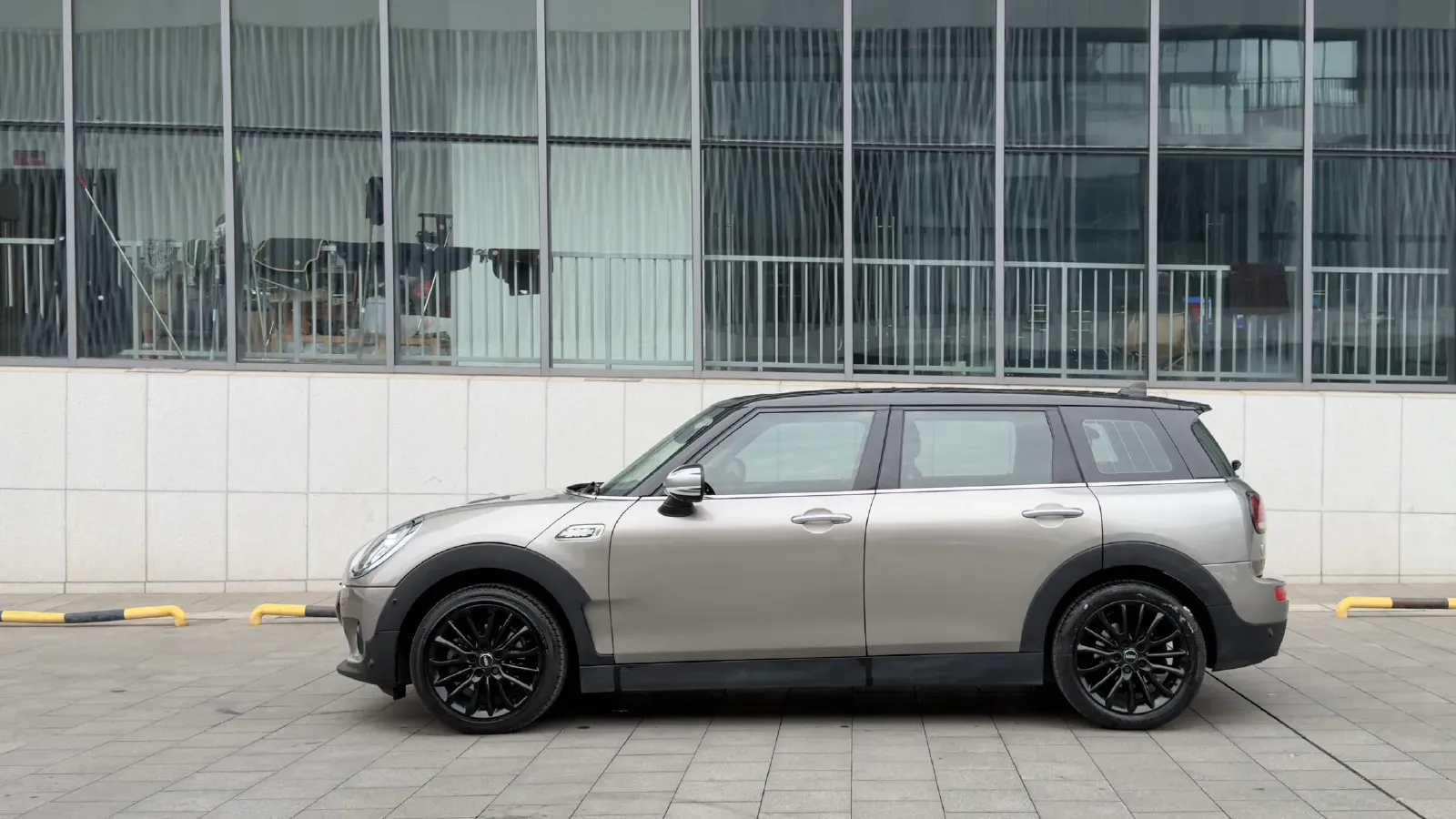 2018 Infiniti QX30 1.6T 156HP L4 7DCT,autocango,china used car exporter,china ev exporter,chinese used car exporter,chinese used ev exporter