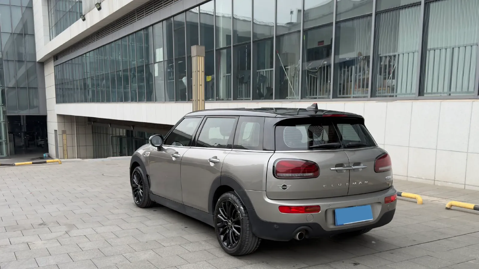 2018 Infiniti QX30 1.6T 156HP L4 7DCT,autocango,china used car exporter,china ev exporter,chinese used car exporter,chinese used ev exporter