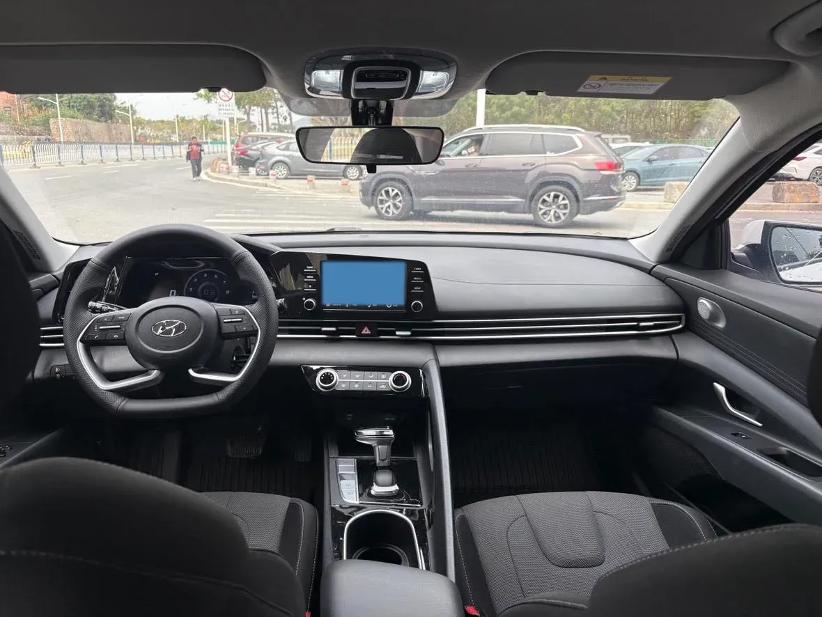 2022 Hyundai Elantra 1.5L 115HP L4 CVT,autocango,china used car exporter,china ev exporter,chinese used car exporter,chinese used ev exporter