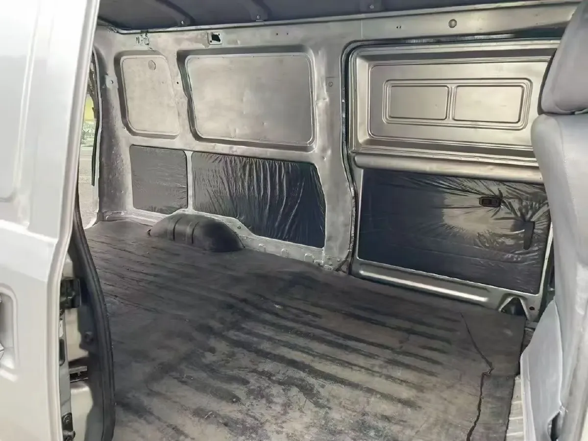 2019 WuLing RongGuang 1.5L 107HP L4 5MT,autocango,china used car exporter,china ev exporter,chinese used car exporter,chinese used ev exporter