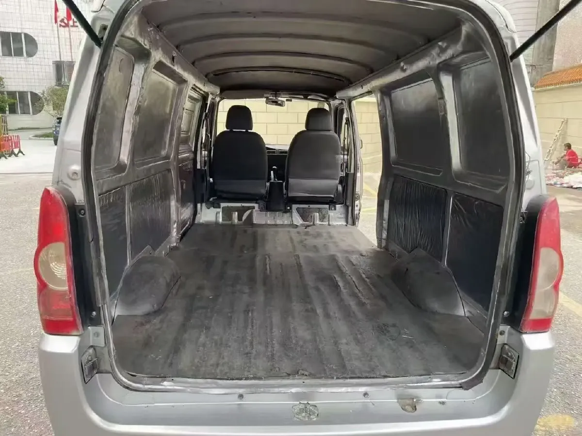 2019 WuLing RongGuang 1.5L 107HP L4 5MT,autocango,china used car exporter,china ev exporter,chinese used car exporter,chinese used ev exporter