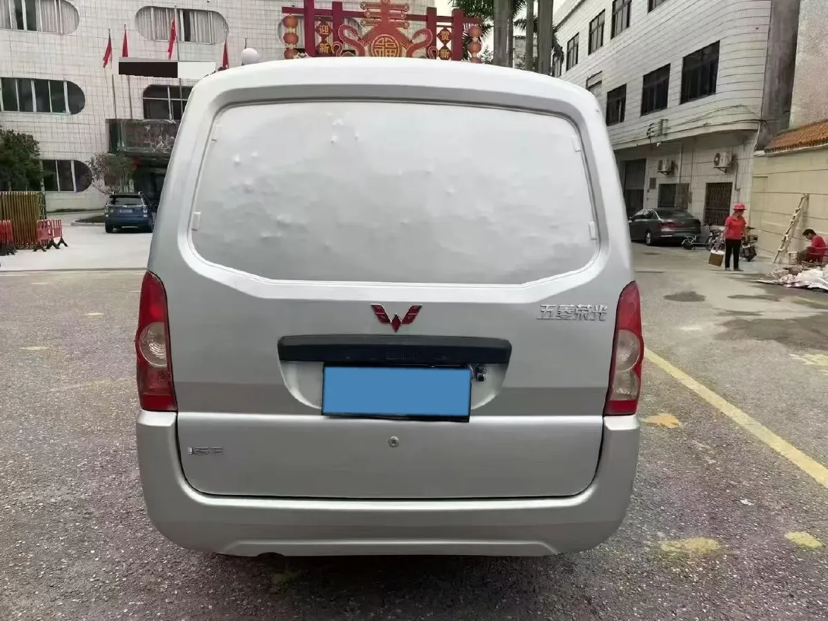 2019 WuLing RongGuang 1.5L 107HP L4 5MT,autocango,china used car exporter,china ev exporter,chinese used car exporter,chinese used ev exporter