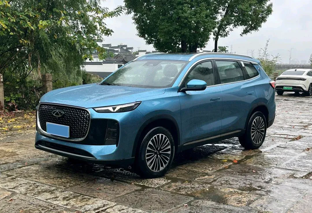 2025 Chery Tiggo 8 Plus 1.6T 197HP L4 7DCT,autocango,china used car exporter,china ev exporter,chinese used car exporter,chinese used ev exporter