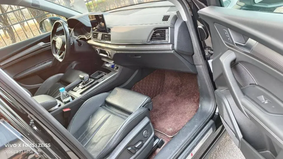 2021 Audi Q5L 2.0T 252HP L4 7DCT,autocango,china used car exporter,china ev exporter,chinese used car exporter,chinese used ev exporter