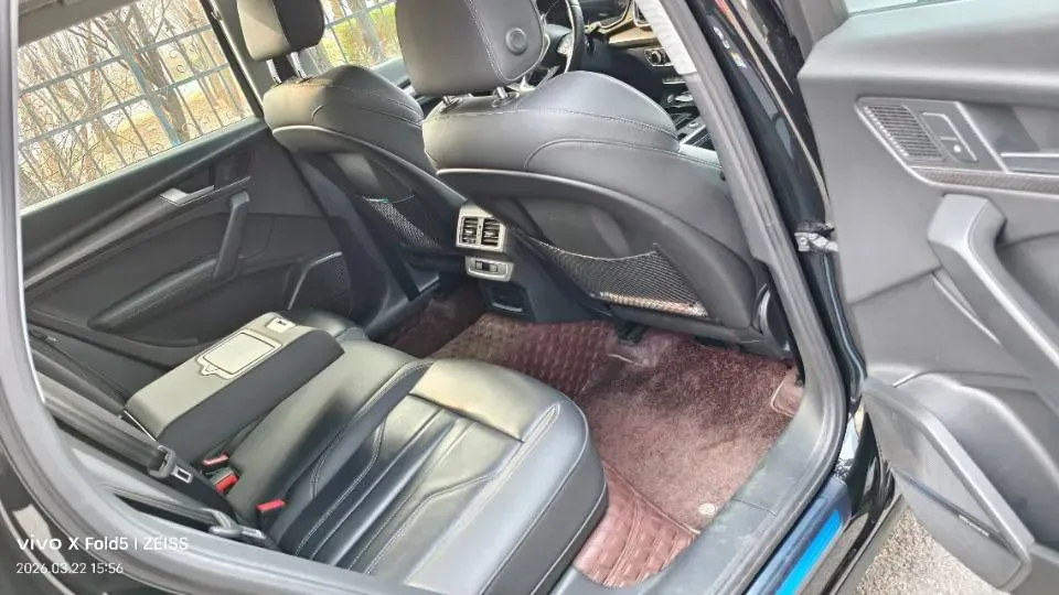 2021 Audi Q5L 2.0T 252HP L4 7DCT,autocango,china used car exporter,china ev exporter,chinese used car exporter,chinese used ev exporter