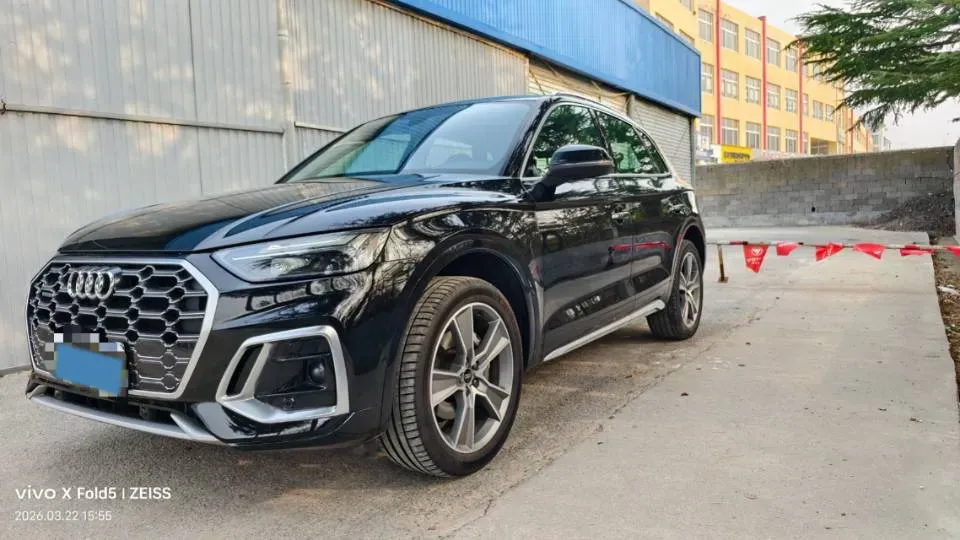 2021 Audi Q5L 2.0T 252HP L4 7DCT,autocango,china used car exporter,china ev exporter,chinese used car exporter,chinese used ev exporter