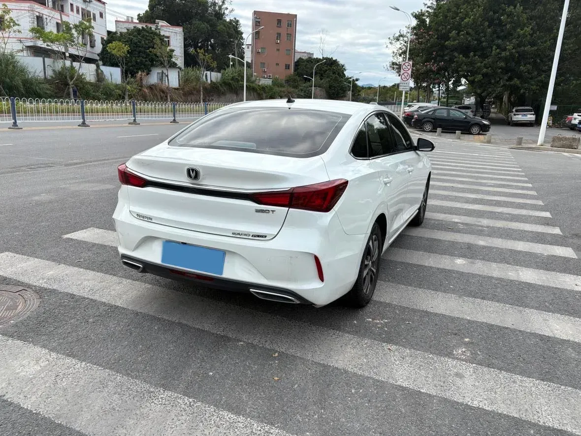 2020 ChangAn Eado 1.4T 158HP L4 7DCT,autocango,china used car exporter,china ev exporter,chinese used car exporter,chinese used ev exporter