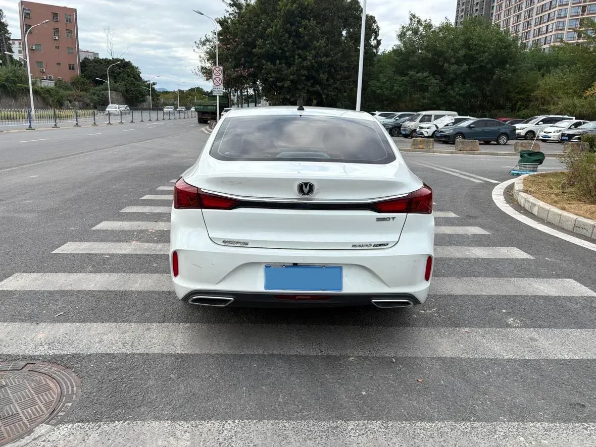 2020 ChangAn Eado 1.4T 158HP L4 7DCT,autocango,china used car exporter,china ev exporter,chinese used car exporter,chinese used ev exporter