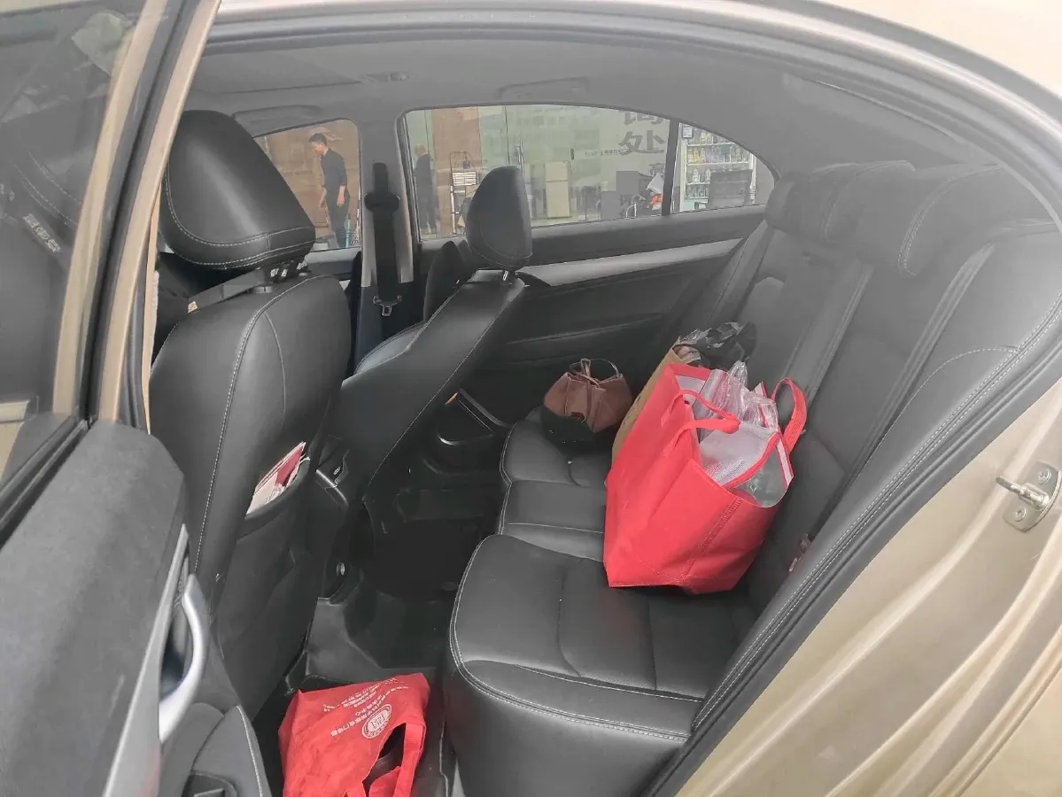 2018 Geely Emgrand 1.5L 109HP L4 CVT,autocango,china used car exporter,china ev exporter,chinese used car exporter,chinese used ev exporter