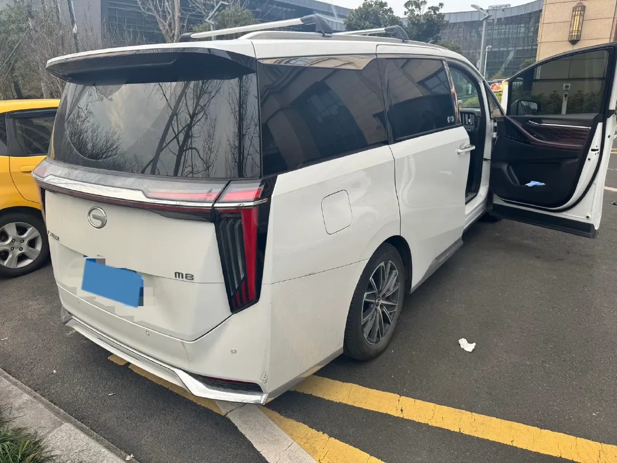 2024 GAC Trumpchi M8 2.0T 252HP L4 8AT,autocango,china used car exporter,china ev exporter,chinese used car exporter,chinese used ev exporter