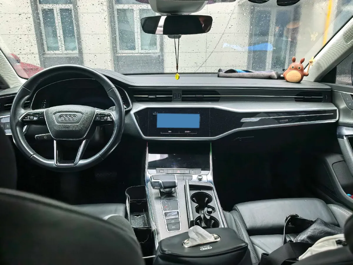 2021 Audi A7 2.0T 245HP L4 7DCT,autocango,china used car exporter,china ev exporter,chinese used car exporter,chinese used ev exporter