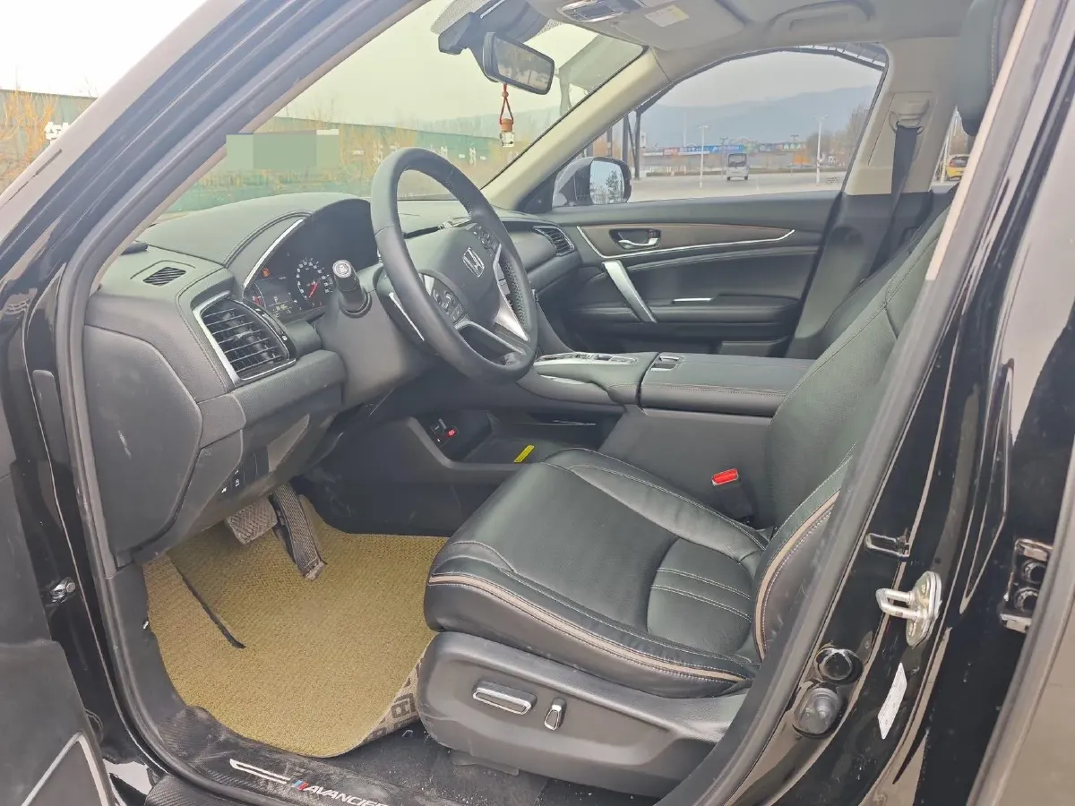 2020 Honda Avancier 2.0T 272HP L4 9AT,autocango,china used car exporter,china ev exporter,chinese used car exporter,chinese used ev exporter