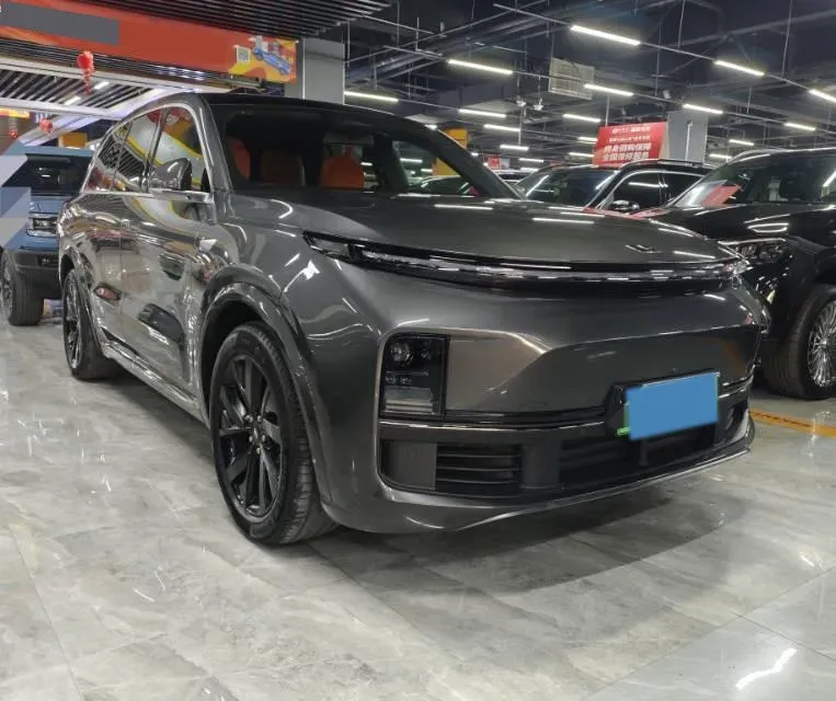 2023 Li L8 Range Extended 154HP REEV 40.9KWH,autocango,china used car exporter,china ev exporter,chinese used car exporter,chinese used ev exporter