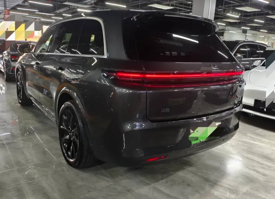 2023 Li L8 Range Extended 154HP REEV 40.9KWH,autocango,china used car exporter,china ev exporter,chinese used car exporter,chinese used ev exporter