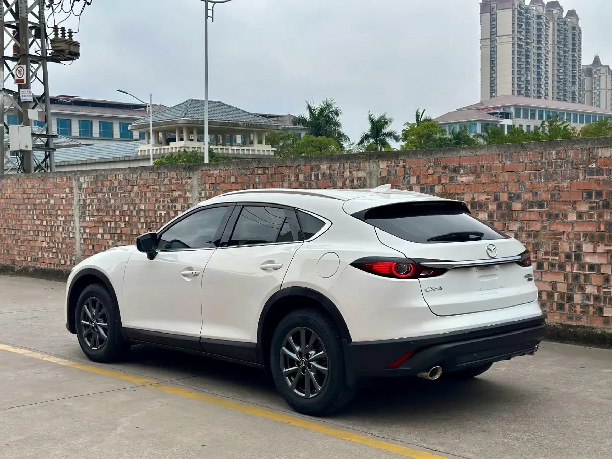 2021 Mazda CX-4 2.0L 158HP L4 6AT,autocango,china used car exporter,china ev exporter,chinese used car exporter,chinese used ev exporter