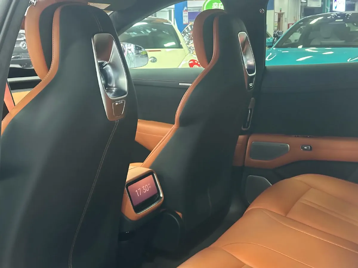 2025 MI YU7 BEV 101.7KWH,autocango,china used car exporter,china ev exporter,chinese used car exporter,chinese used ev exporter