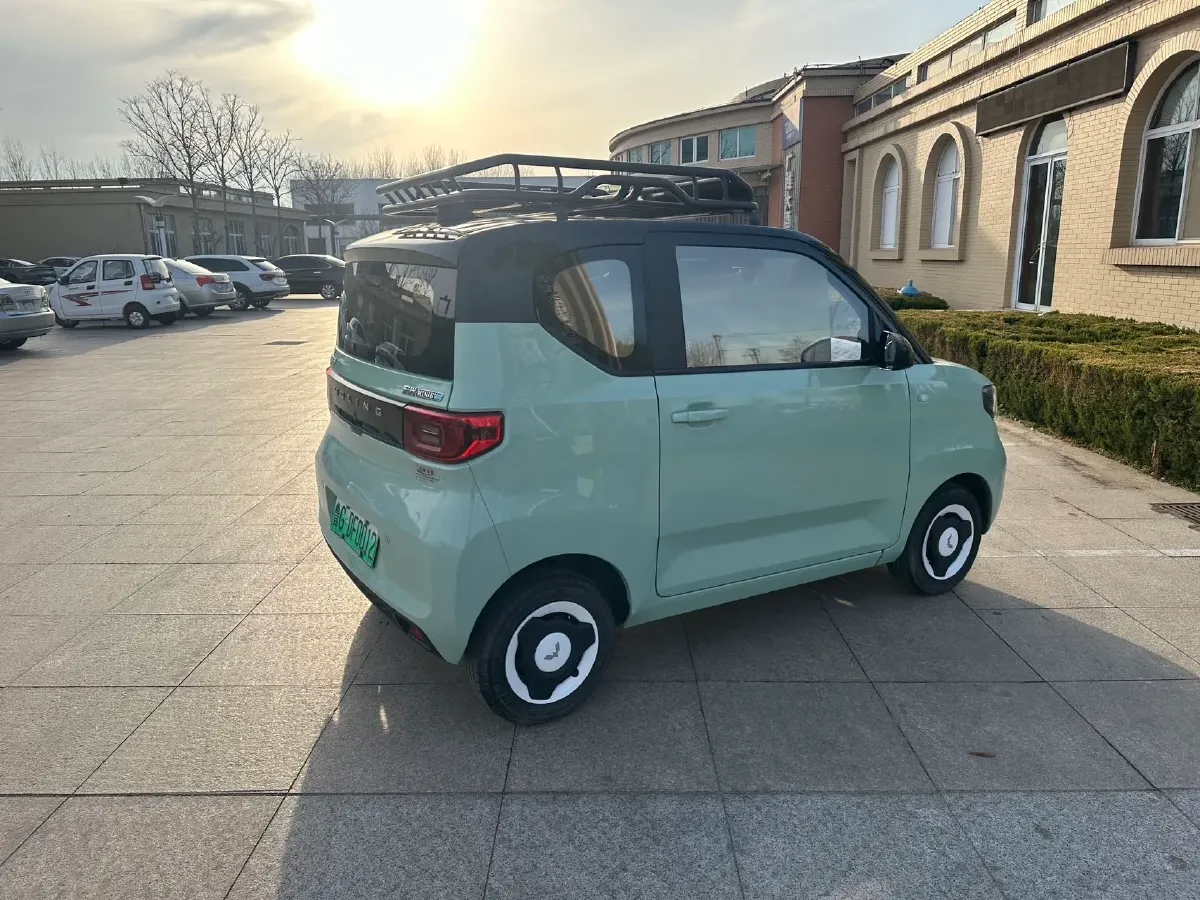 2020 WuLing HongGuang MINI EV BEV 9KWH,autocango,china used car exporter,china ev exporter,chinese used car exporter,chinese used ev exporter