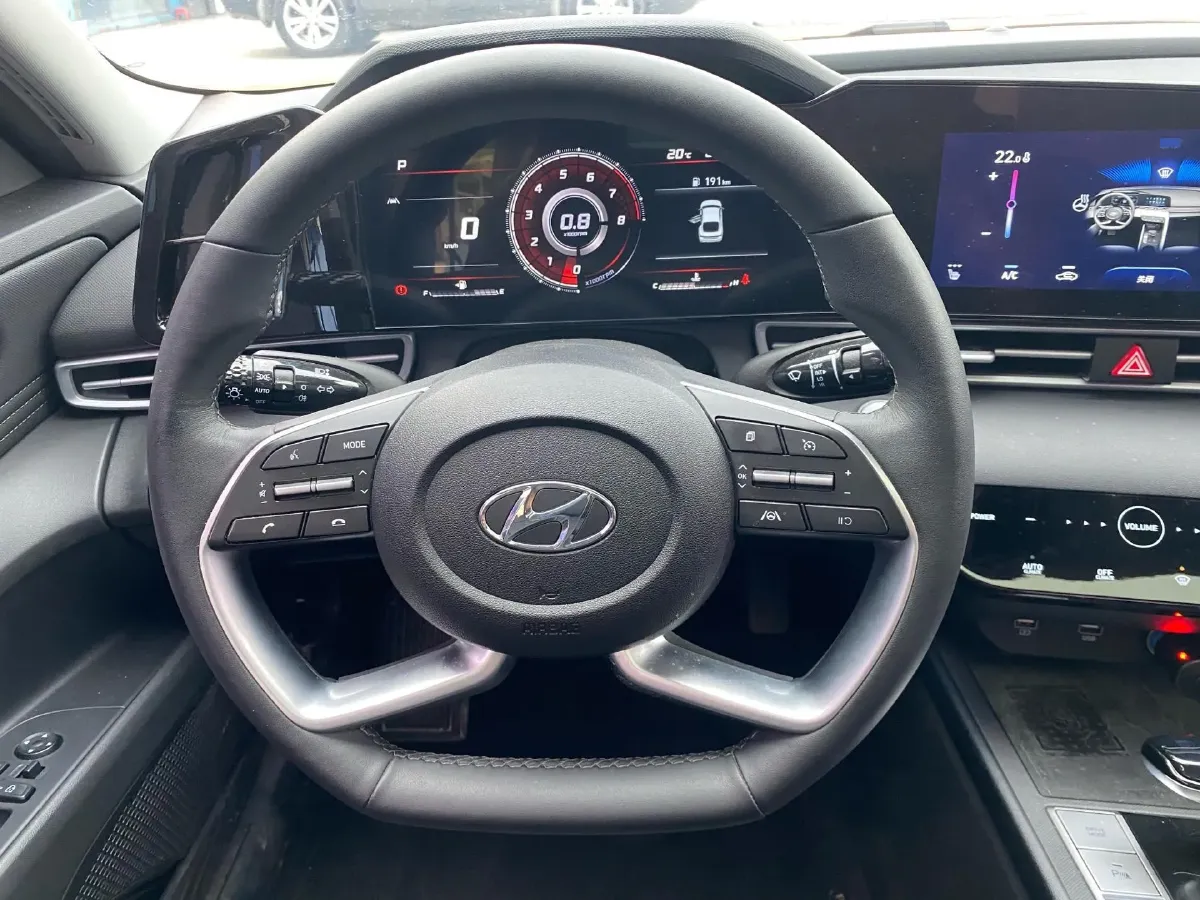 2022 Hyundai Elantra 1.5L 115HP L4 CVT,autocango,china used car exporter,china ev exporter,chinese used car exporter,chinese used ev exporter
