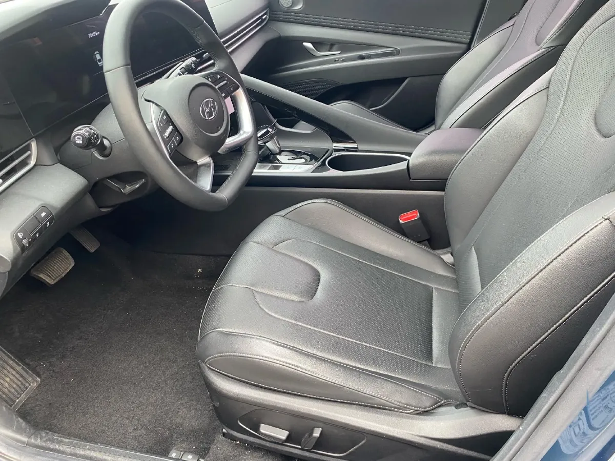 2022 Hyundai Elantra 1.5L 115HP L4 CVT,autocango,china used car exporter,china ev exporter,chinese used car exporter,chinese used ev exporter