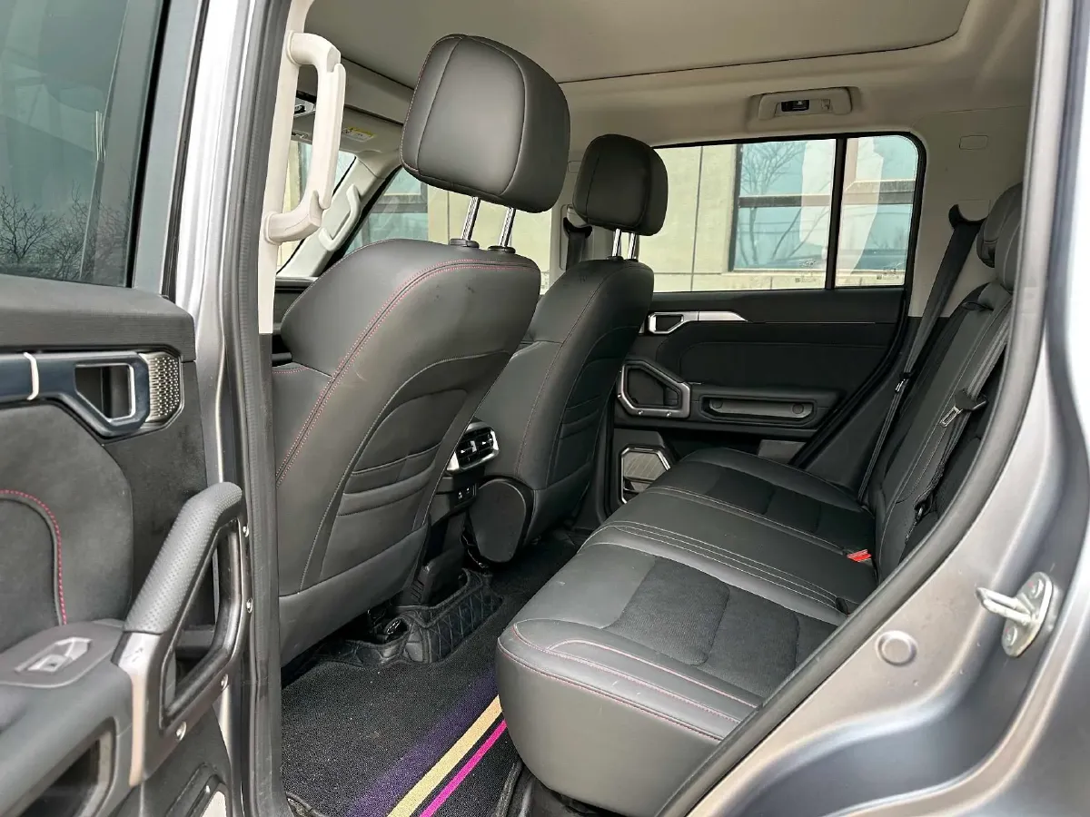 2023 Jetour Traveller 1.5T 184HP L4 7DCT,autocango,china used car exporter,china ev exporter,chinese used car exporter,chinese used ev exporter