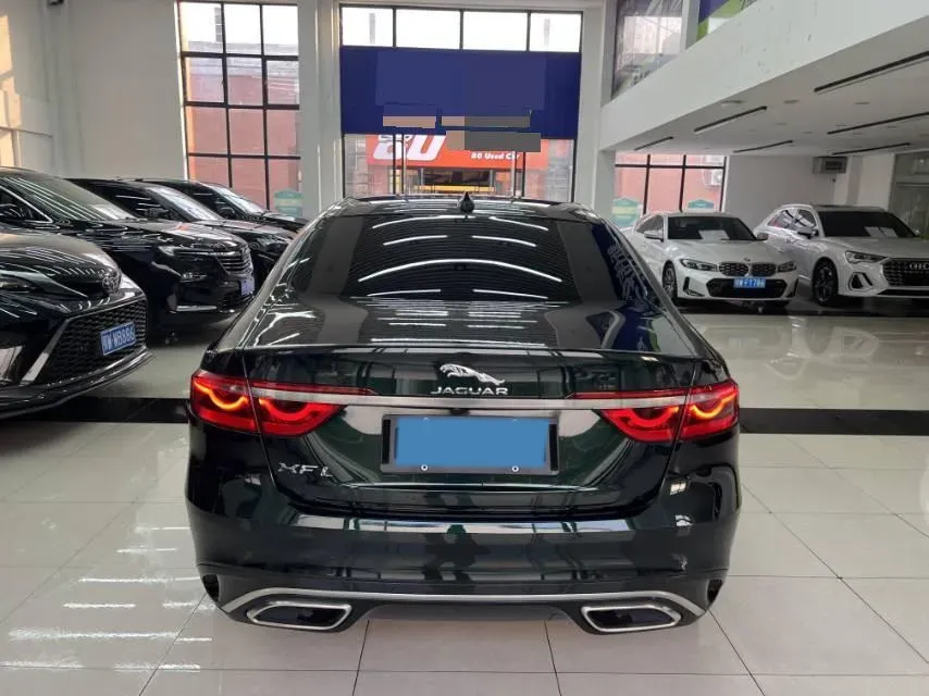 2022 Jaguar XFL 2.0T 250HP L4 8AT,autocango,china used car exporter,china ev exporter,chinese used car exporter,chinese used ev exporter