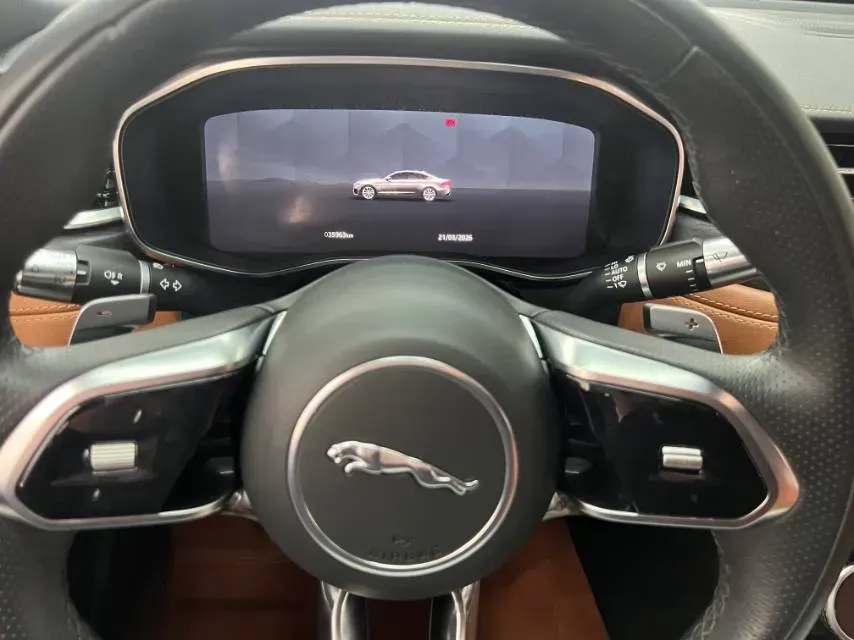 2022 Jaguar XFL 2.0T 250HP L4 8AT,autocango,china used car exporter,china ev exporter,chinese used car exporter,chinese used ev exporter