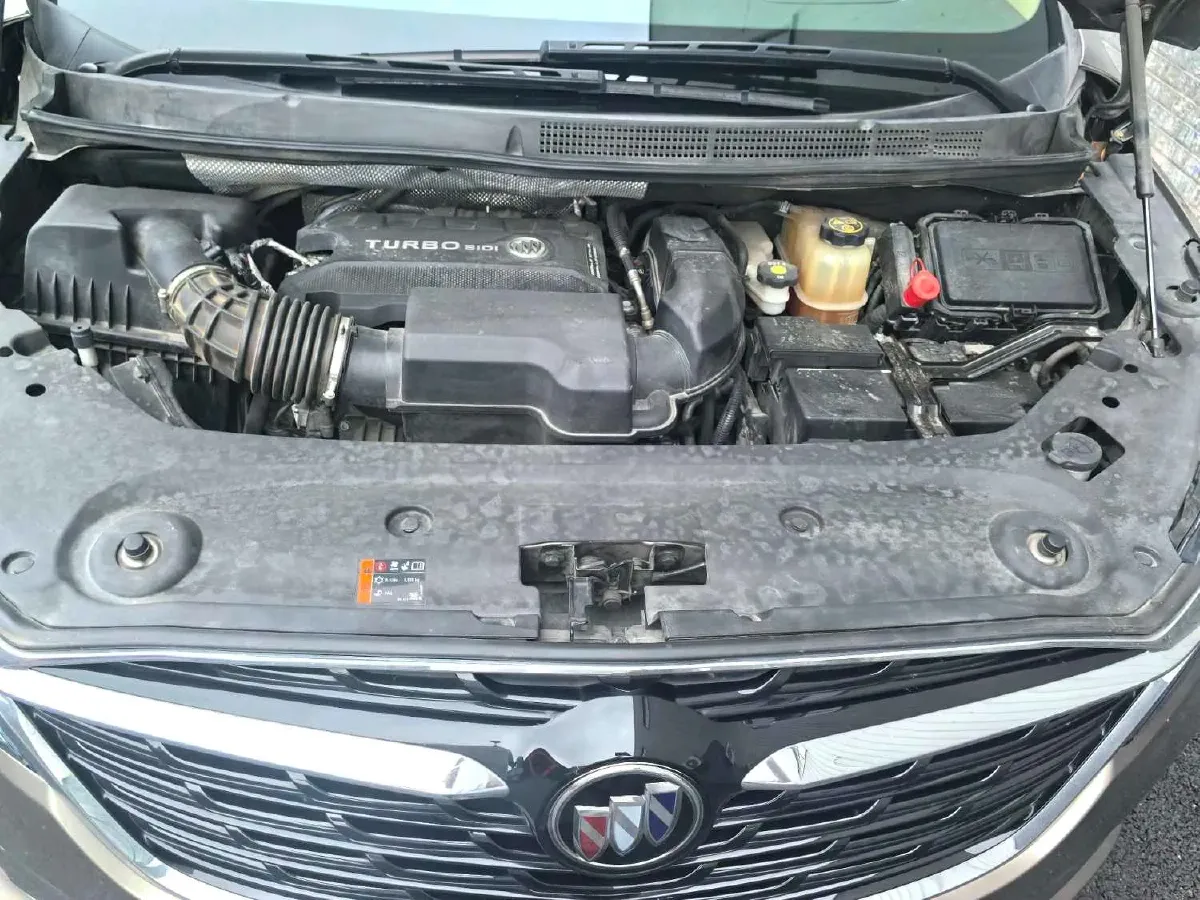 2020 Buick GL8 2.0T 237HP L4 9AT,autocango,china used car exporter,china ev exporter,chinese used car exporter,chinese used ev exporter