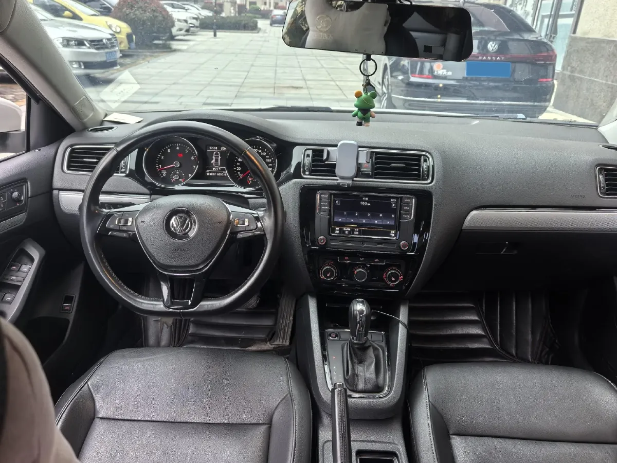 2017 Volkswagen Sagitar 1.2T 110HP L4 7DCT,autocango,china used car exporter,china ev exporter,chinese used car exporter,chinese used ev exporter