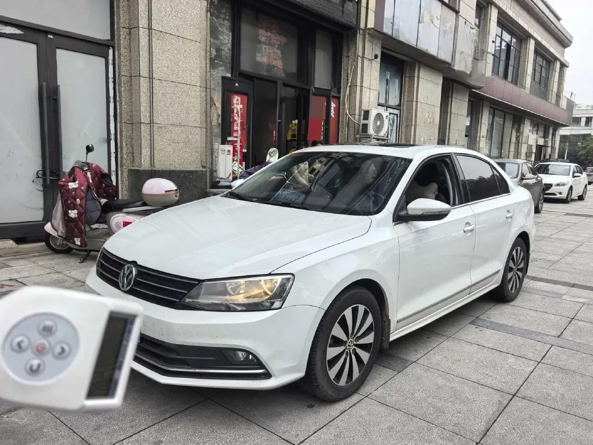 2017 Volkswagen Sagitar 1.2T 110HP L4 7DCT,autocango,china used car exporter,china ev exporter,chinese used car exporter,chinese used ev exporter